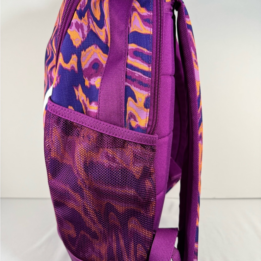 Nike Brasilia Purple marble Patterned kids Backpack - Picture 6 of 8
